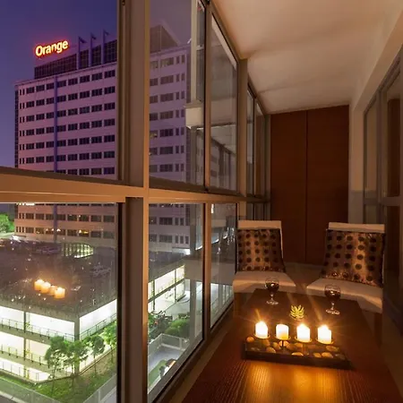 City Aparthotel Wola Aparthotel
