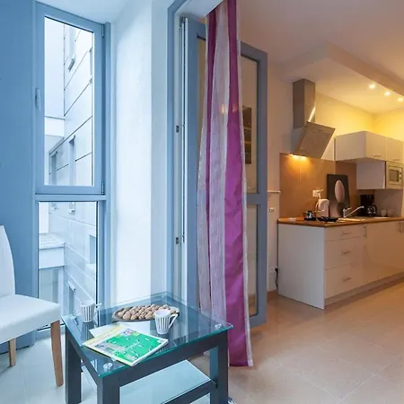 City Aparthotel Wola Aparthotel