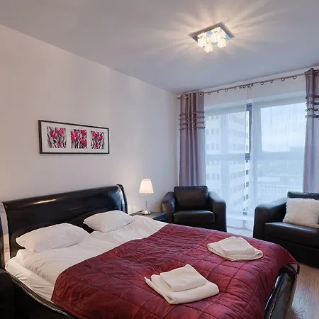 City Aparthotel Wola Aparthotel Varsavia