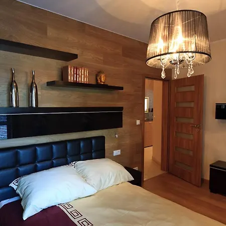 City Aparthotel Wola 3* Varsavia