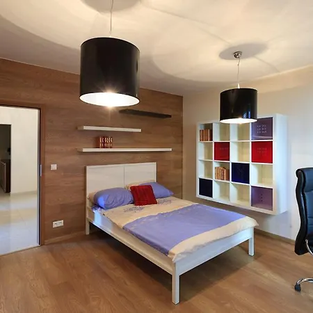 City Aparthotel Wola Lejlighedshotel