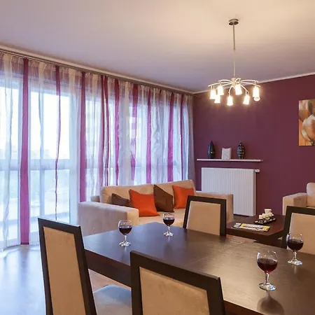 City Aparthotel Wola Aparthotel Varsavia