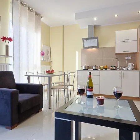 City Aparthotel Wola 3* Varsavia