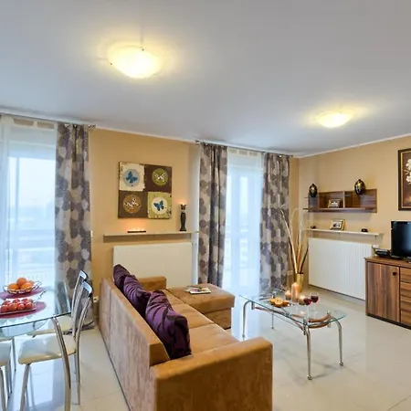 City Aparthotel Wola Varsavia